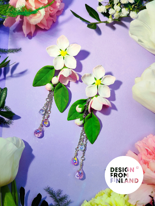 Keskikes&auml;n kaunotar -korvakorut - iso