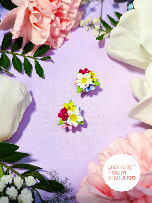 Juhannustaika-nappikorvakorut